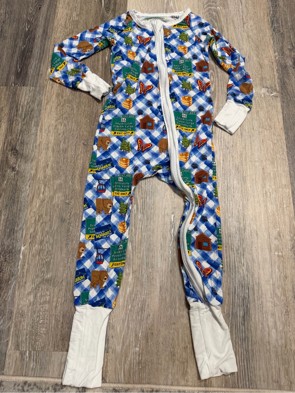 Blue Plaid Kids Bamboo Pigeon Forge/Gatlinburg Pajamas. 3T.